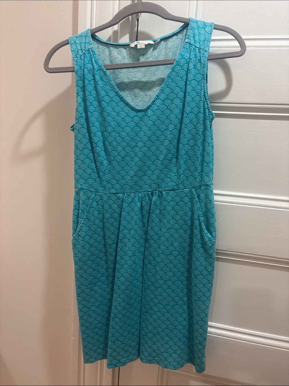 Boden Sleeveless Teal Patterned V-Neck Dress with pockets